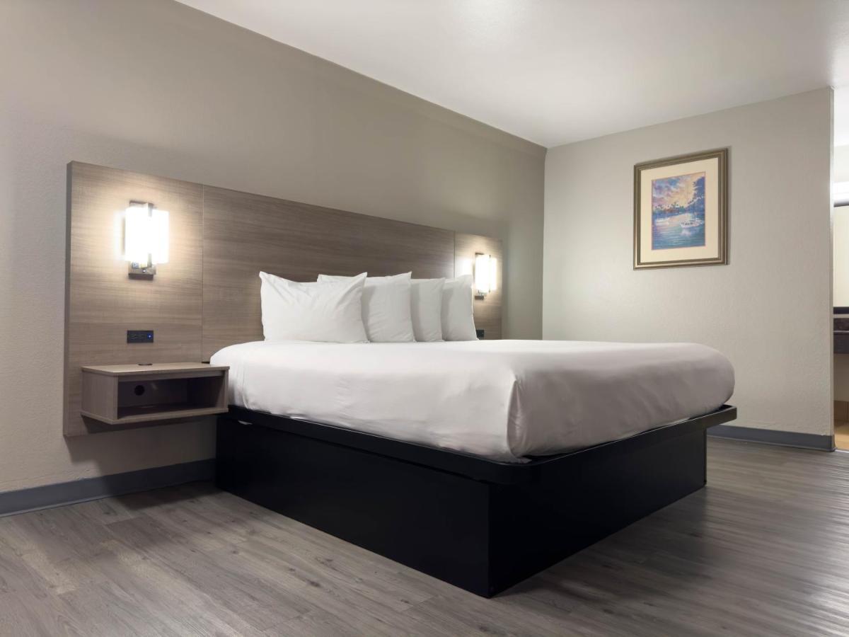 Americas Best Value Inn Austin Zewnętrze zdjęcie