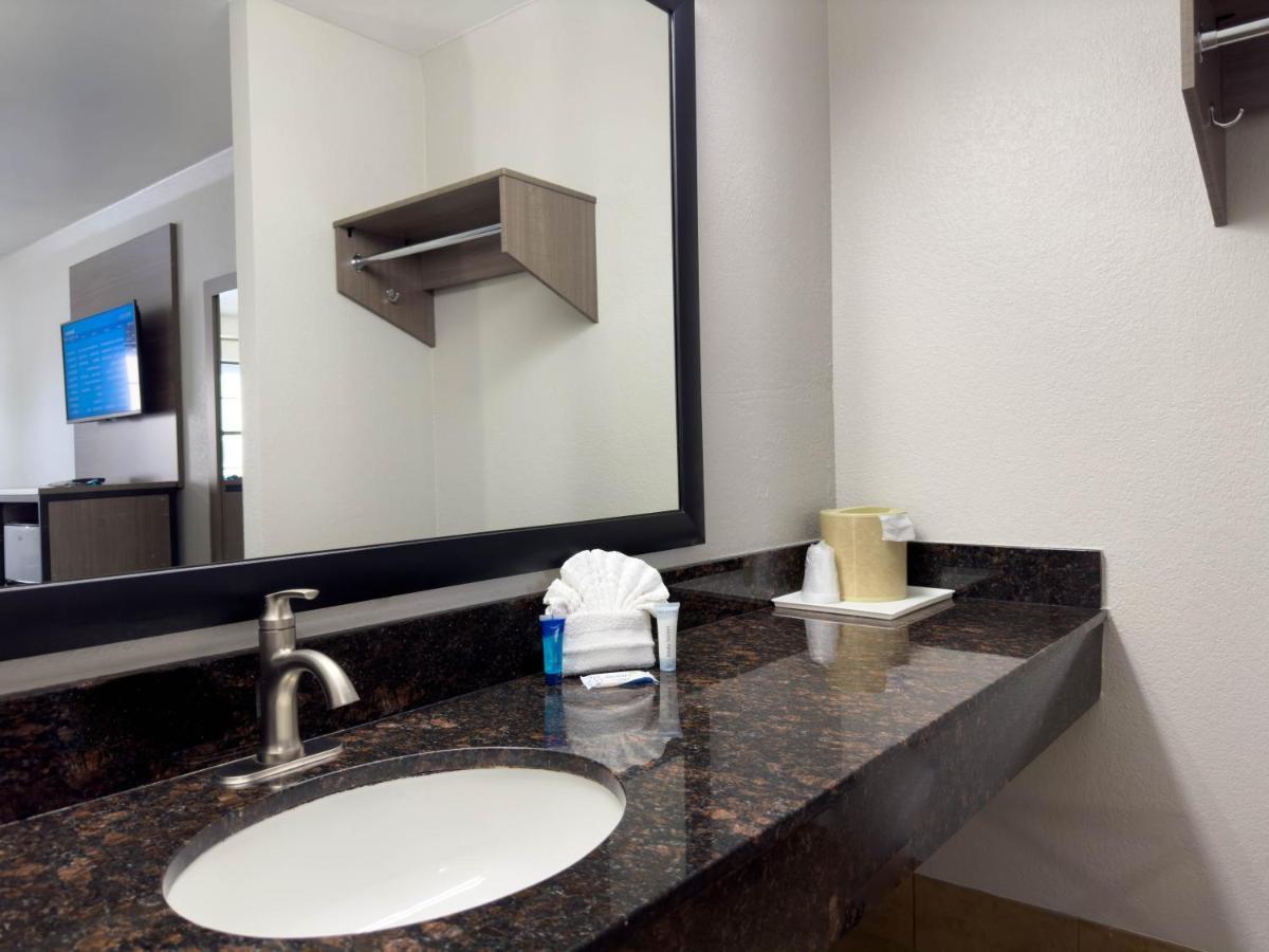 Americas Best Value Inn Austin Zewnętrze zdjęcie