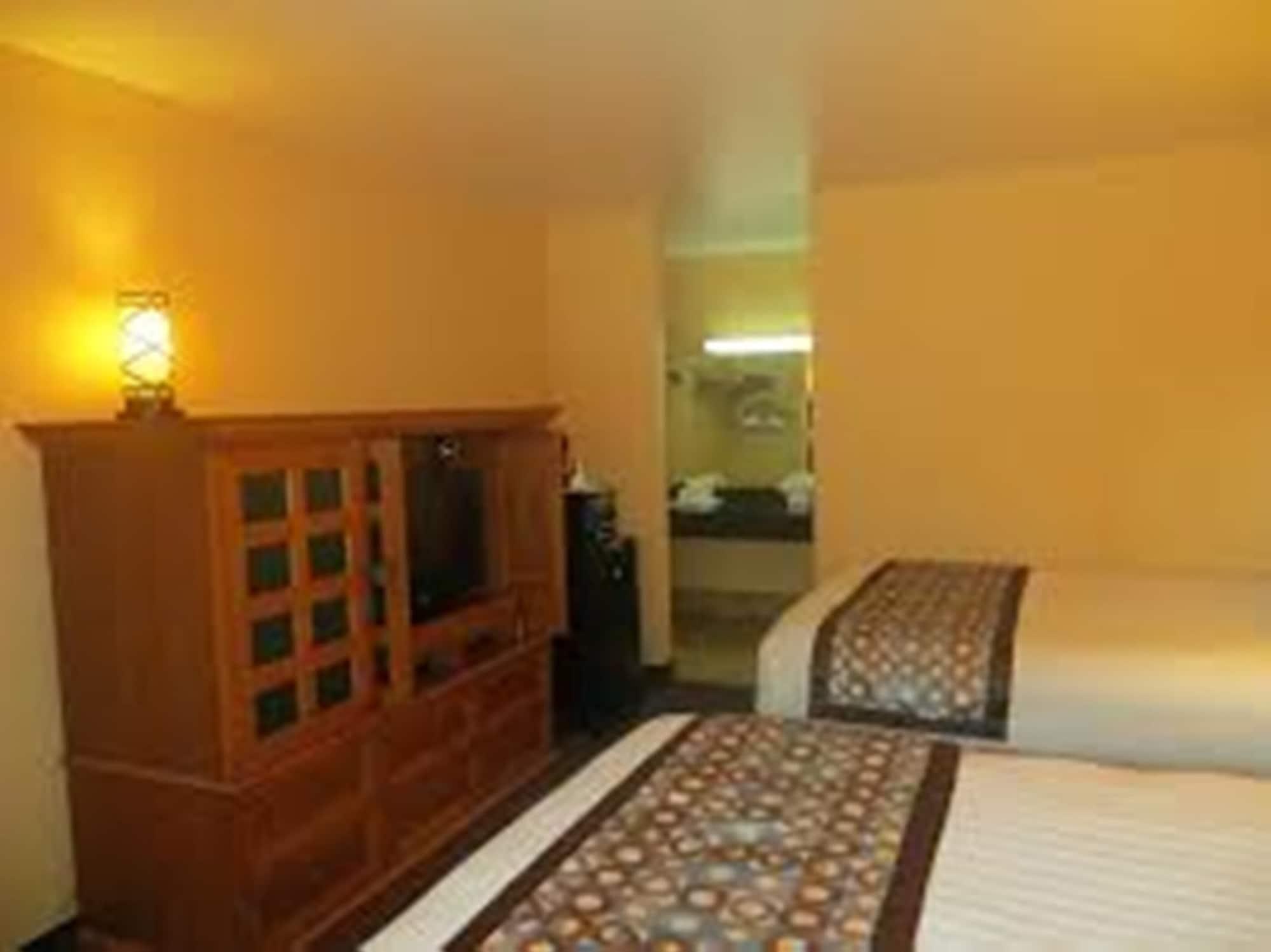 Americas Best Value Inn Austin Zewnętrze zdjęcie
